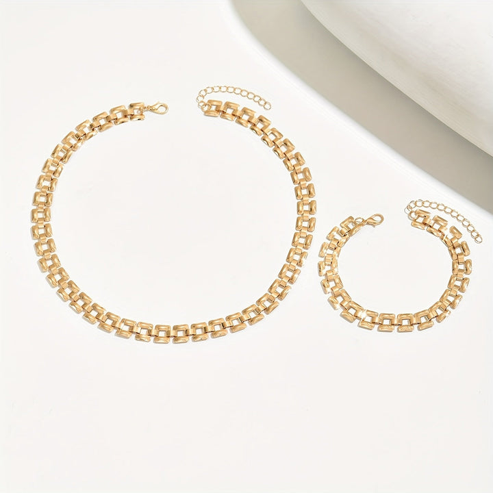 SPRING & SUMMER NECKLACE SET – POLISHED METAL FINISH